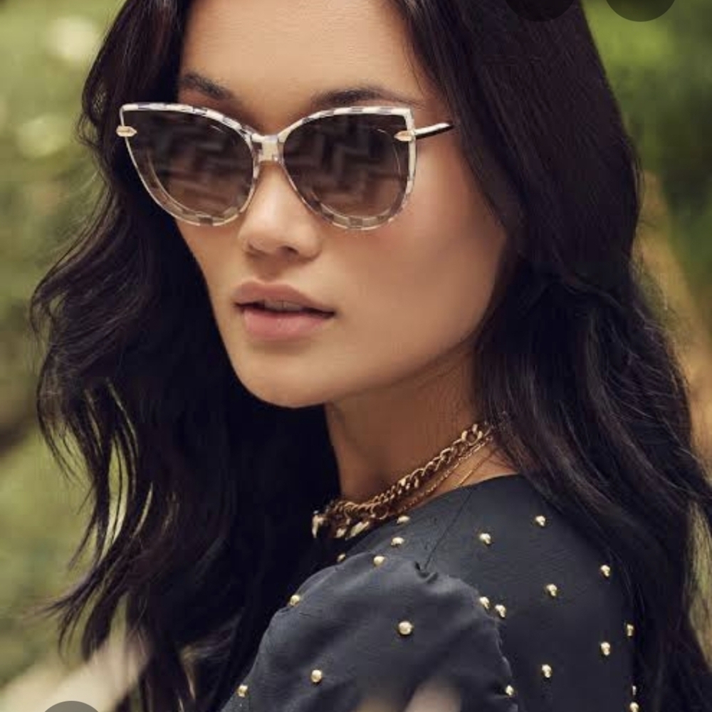 Krewe Laveau Nylon Gingham Women's Sunglasses - Picture 10 of 10